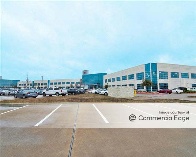 Gateway Corporate Center I & II 1225 Freeport Pkwy, Coppell, TX